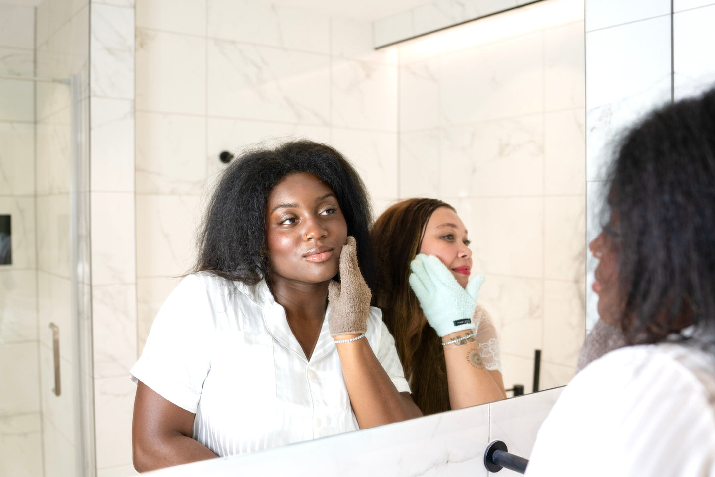 BROWN - HANSIES Makeup Removing Gloves